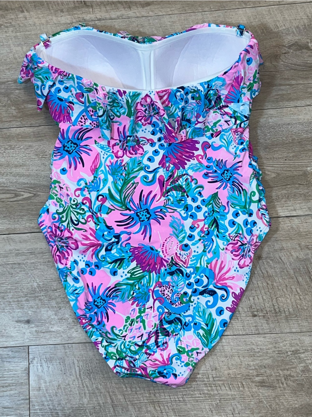 Lilly Pulitzer Rubyann One Piece Swimsuit in Mandevilla Baby Paradise Petals 12 - Picture 8 of 10